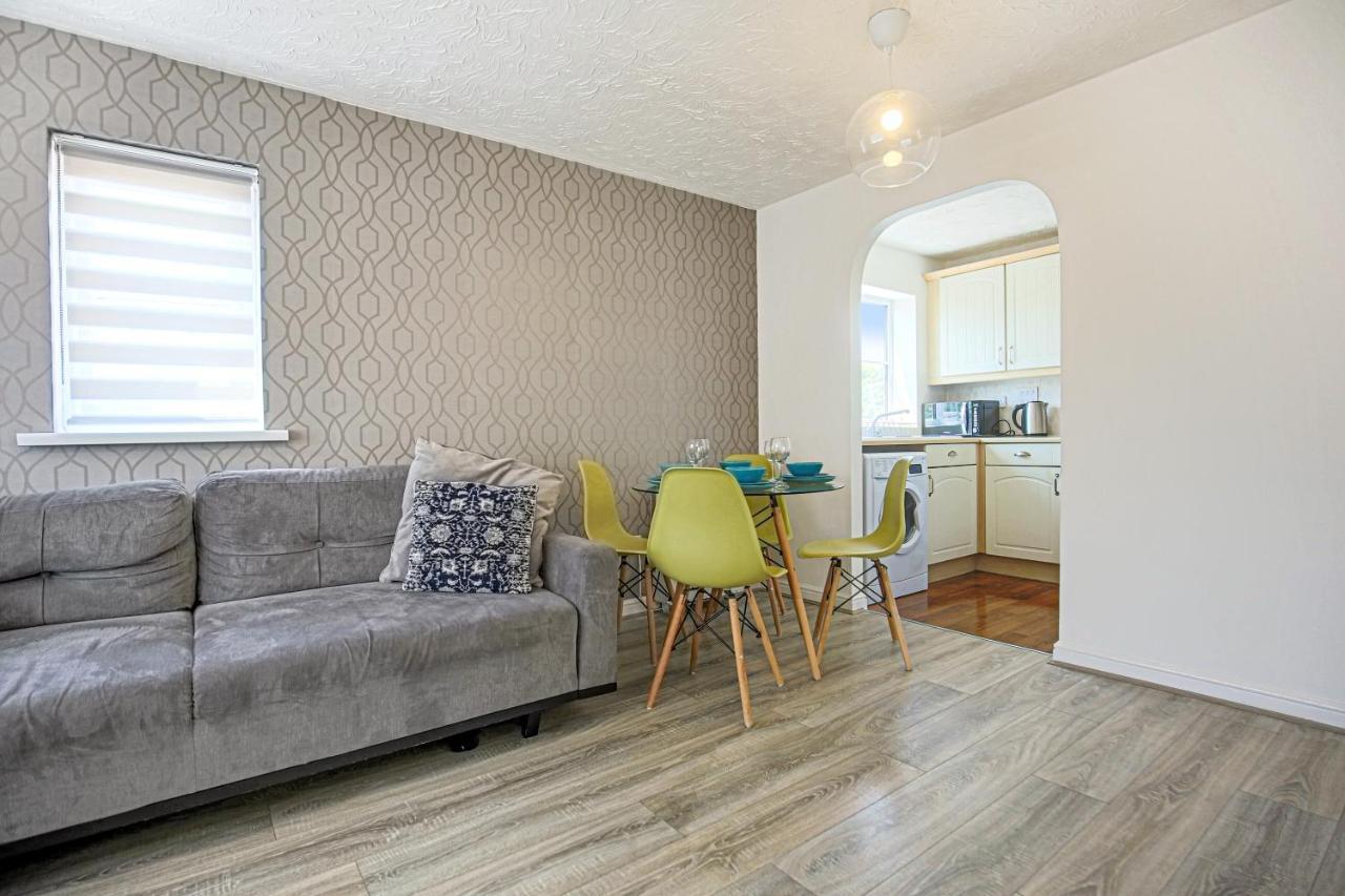 Delightful 2 Bed Apartment For Bicester Outlet Shopping By Platinum Key Properties Exterior photo