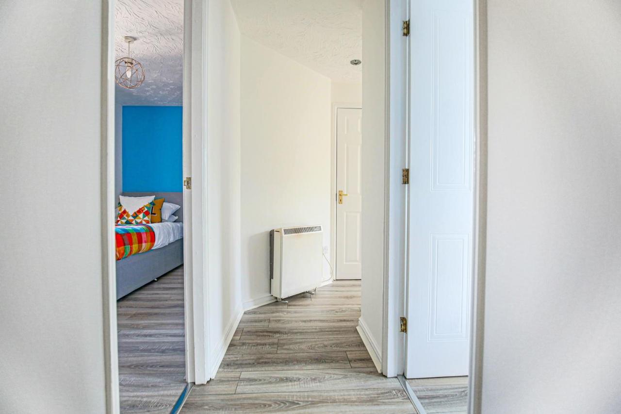 Delightful 2 Bed Apartment For Bicester Outlet Shopping By Platinum Key Properties Exterior photo